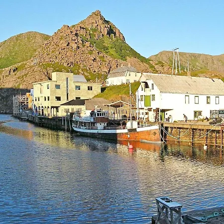 Holiday Hennes Semesterbostad Sortland