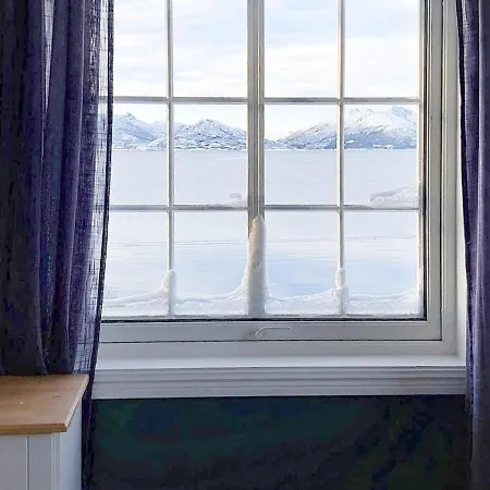 Holiday Hennes Σπίτι διακοπών Sortland